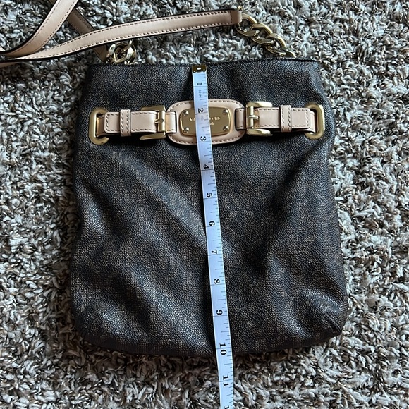 Michael Kors leather crossbody purse - Picture 6 of 6